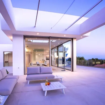 Villa Halcon Al Mar By Interhome *
